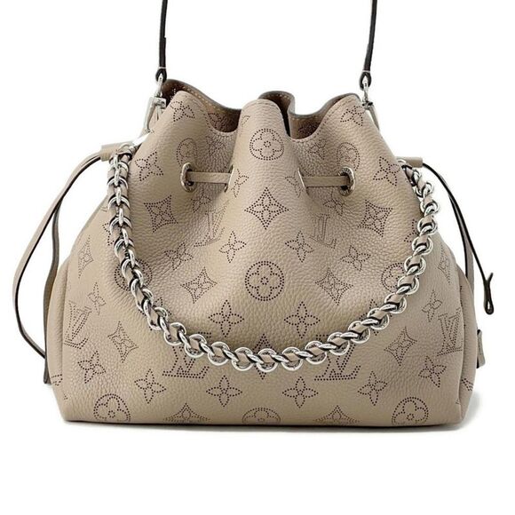 Pre Loved louis vuitton Women Beige Handbags - Picture 1 of 8